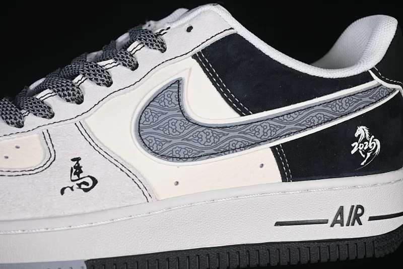 All categories Nk Air Force 1 Air Force series Nk Air Force 1 Low Air Force low-top Nike Air Force 1'07 Low Black and white national style Air Force 1 low-top casual sneakers HT5088-636
